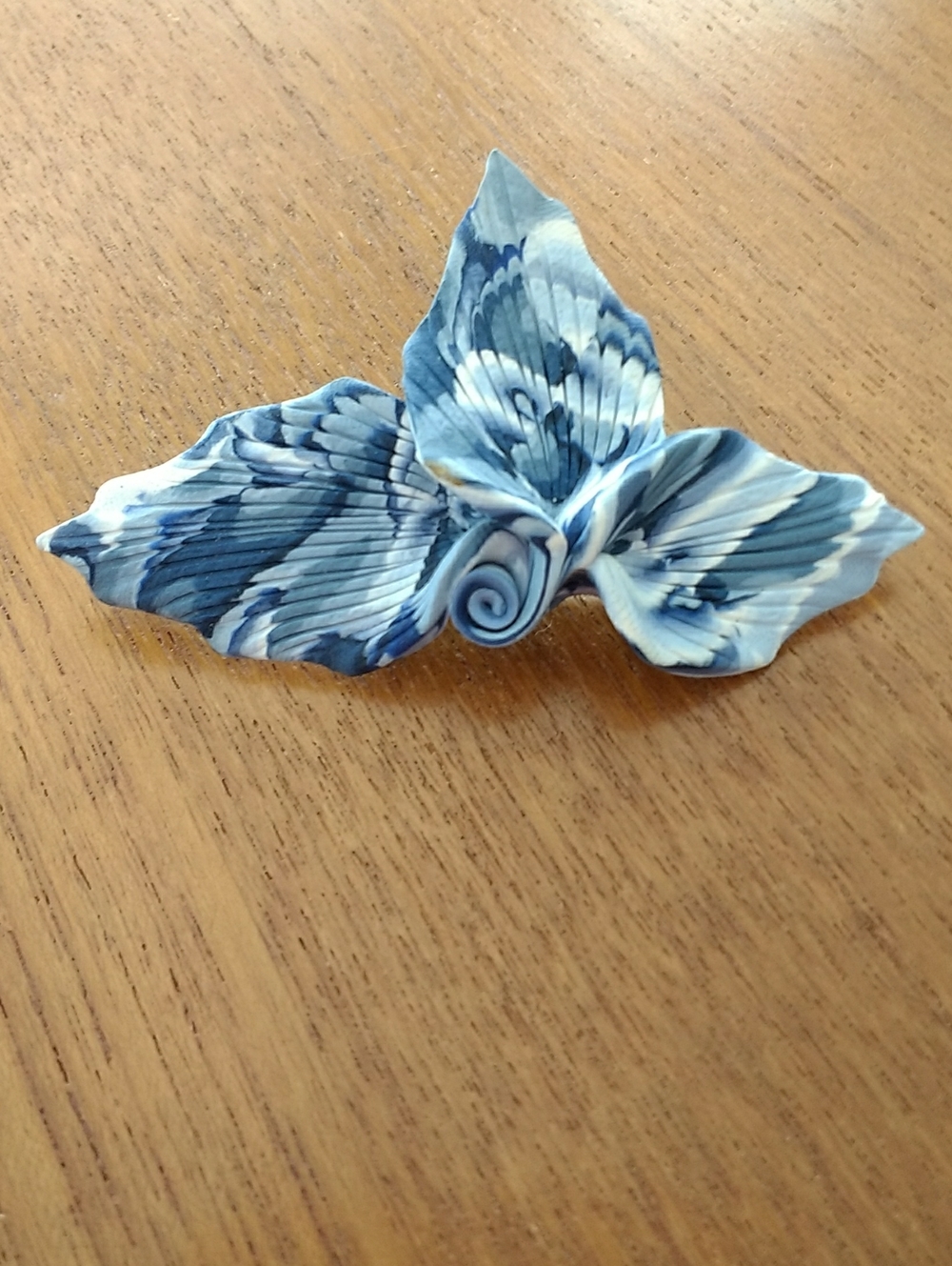 Handmade Blue Swirl Brooch - Picture 3 of 3